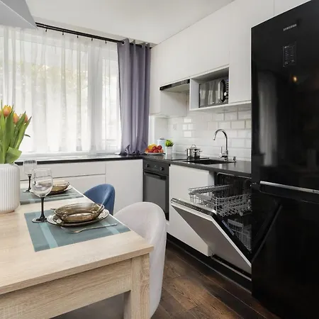 Апартаменты Cosy&sunny Gornoslaska By Renters *